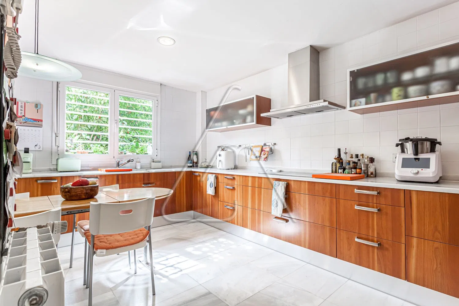 Chalet adosado en Barrio Peñagrande - Foto 2