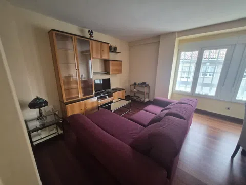 Piso en calle de Tomiño, 2