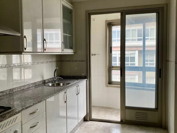 Piso en Calle Luciano Yordi  de Carricarte, 10, Someso - Matogrande, Someso - Matogrande - Foto 3
