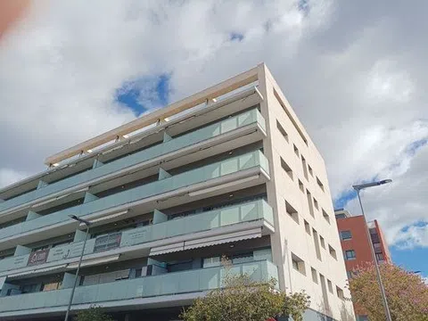 Estudio en calle Poeta José Agustín Goytisolo, 3