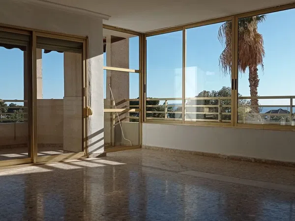 Piso en calle del Curricán, 25