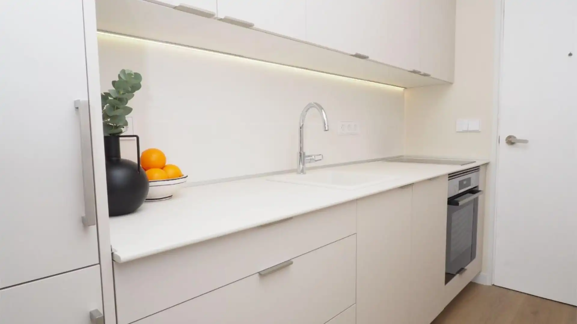 Estudio en  Carrer de Nunyo Sanç 30 - Foto 5