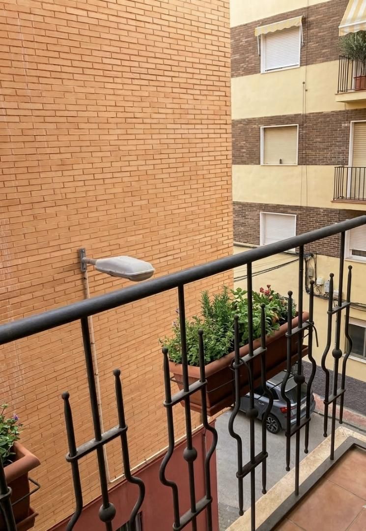 Piso en  Plaza Martínez Tornel 15 - Foto 12