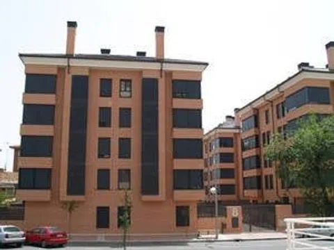 Piso en carretera de la Base, 8