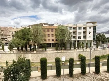Piso en  Calle Charamita 9 - Foto 1