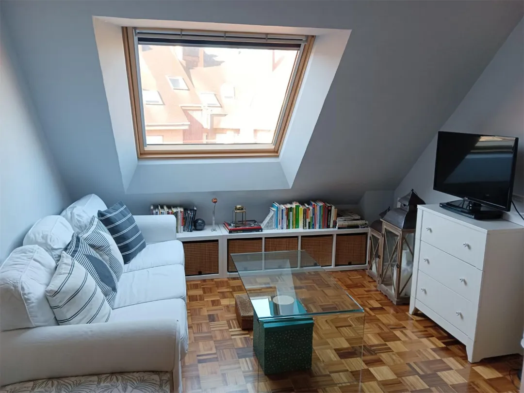 Piso en  Calle Silla del Rey 17