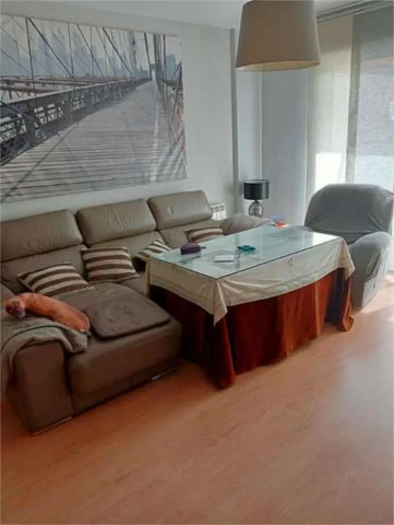 Casa adosada en Genil - Foto 3