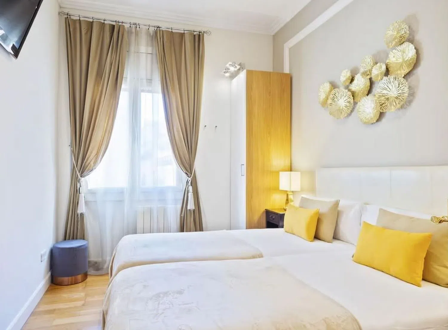 Casa de pueblo en paseo Maragall, 341 - Foto 1