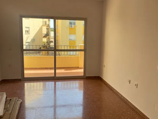 Piso en Avenida de la Constitución, 5, Crevillet - Foto 1