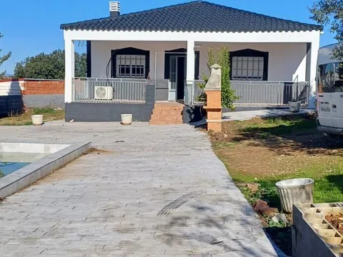 Casa independiente en calle C, 147 d