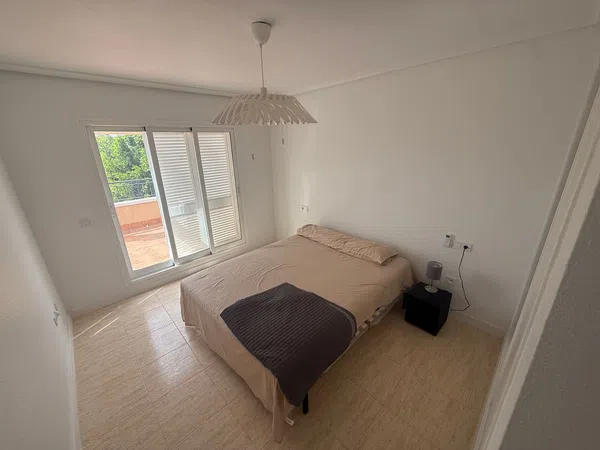 Chalet pareado en Calle Río Esla s/n, Mil Palmeras, Mil Palmeras - Foto 1