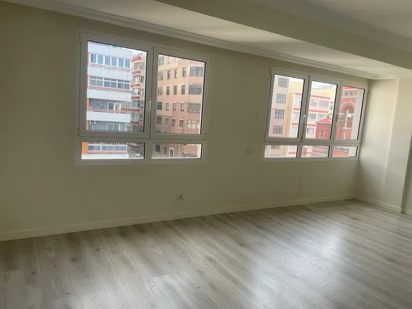 Piso en calle Ruiz de Alda, 10 b - Foto 1