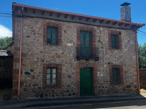 Casa de pueblo en Carretera Almanza, 35 - Foto 1