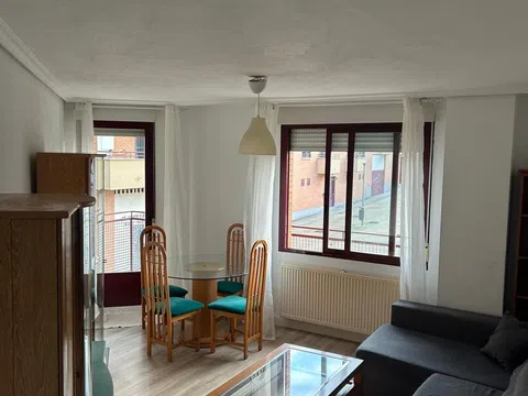 Piso en calle Alonso del Castillo, 1