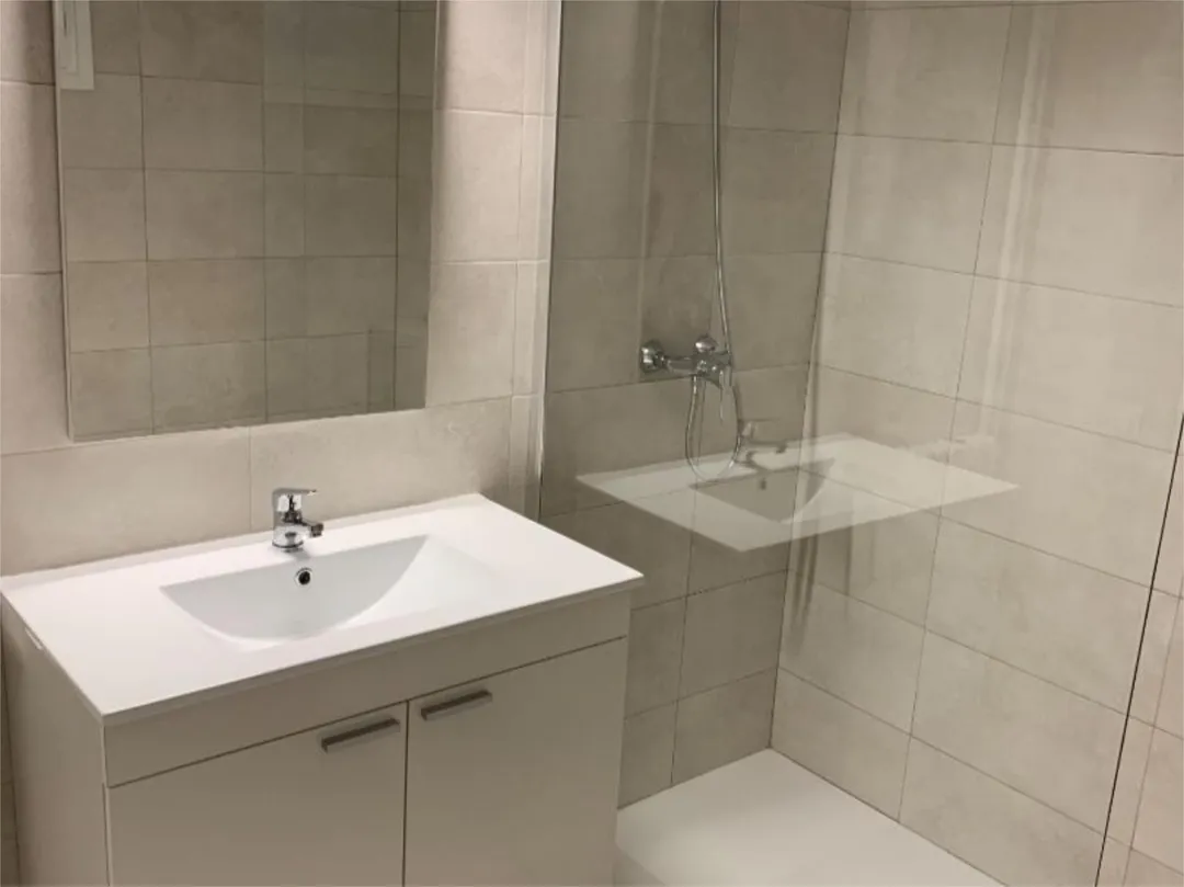 Piso en  Carrer Historiador Josep Lladonosa 2 - Foto 2