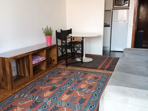 Piso en calle Andres Mellado, 33