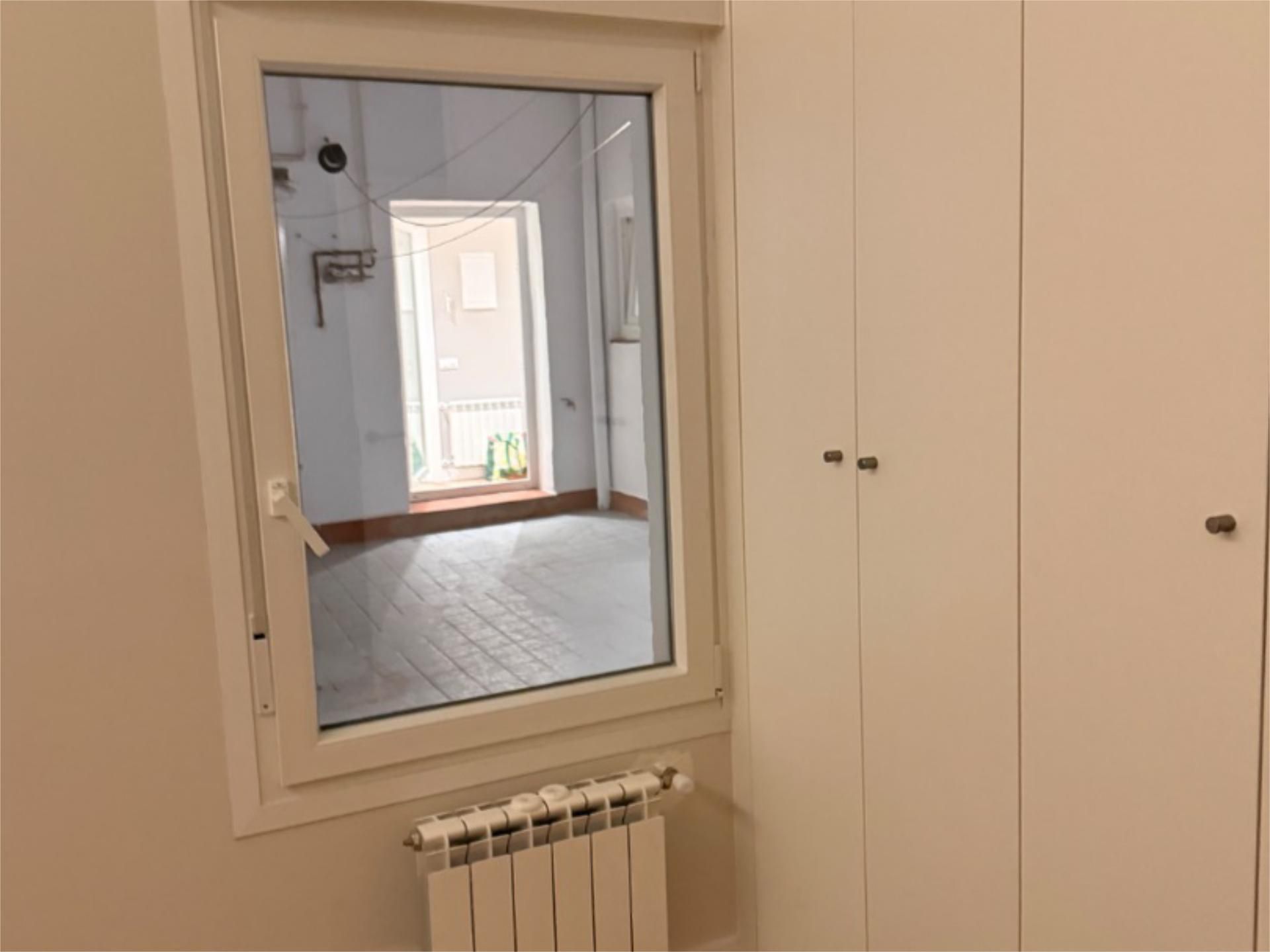 Piso en  Calle de Sánchez Barcáiztegui 4 - Foto 5