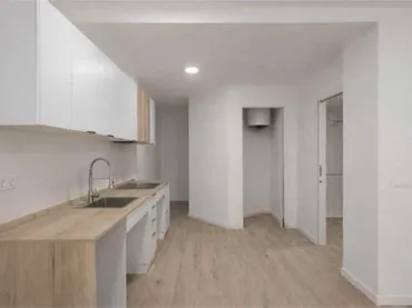 Piso en Avenida Europa - Foto 1
