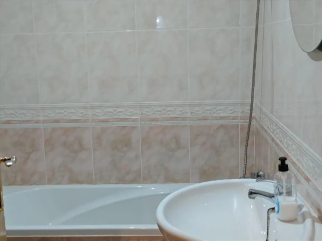 Casa adosada en  Calle Carrascos 18 - Foto 12