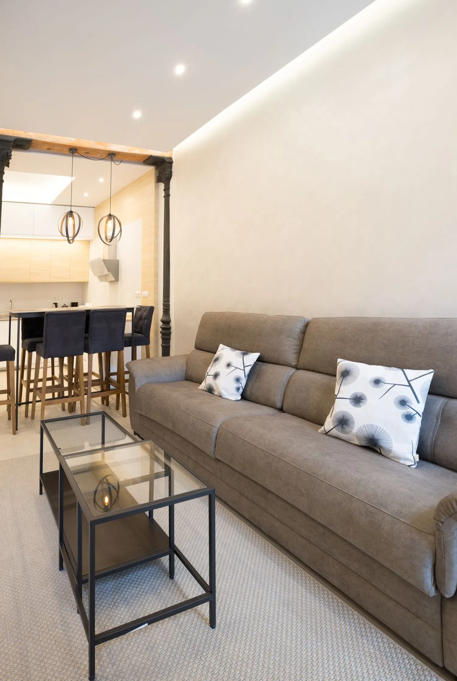 Piso en calle de Juan Álvarez Mendizábal, 10 - Foto 1