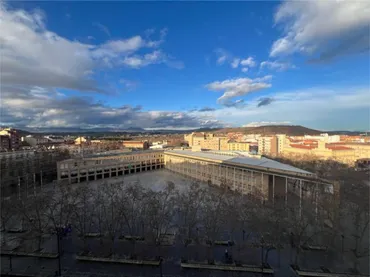 Piso en Ayuntamiento - Foto 1