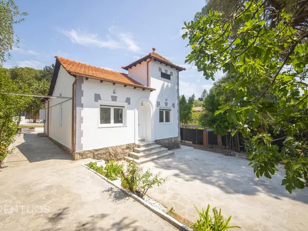 Casa independiente en paseo del Rossinyol