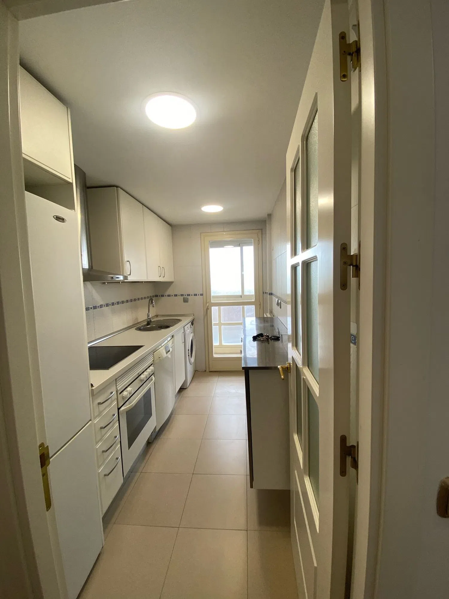 Piso en calle Monasterio de Montesclaros, 9 - Foto 14