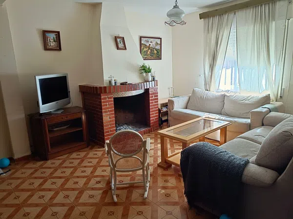 Casa de pueblo en Calle José Antonio, 48 - Foto 1