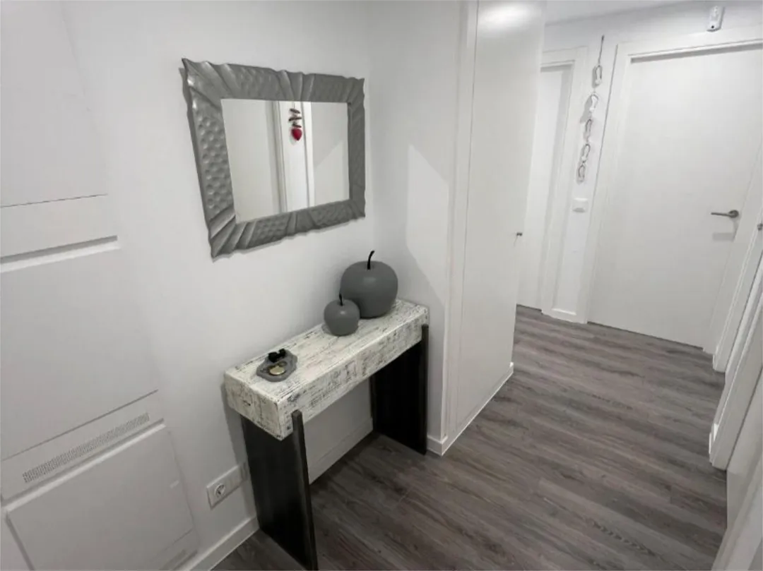 Piso en  Carrer Pedagoga Marta Mata 12 - Foto 8