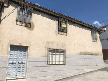 Casa adosada en  Calle del Doctor Fages 21 - Foto 1