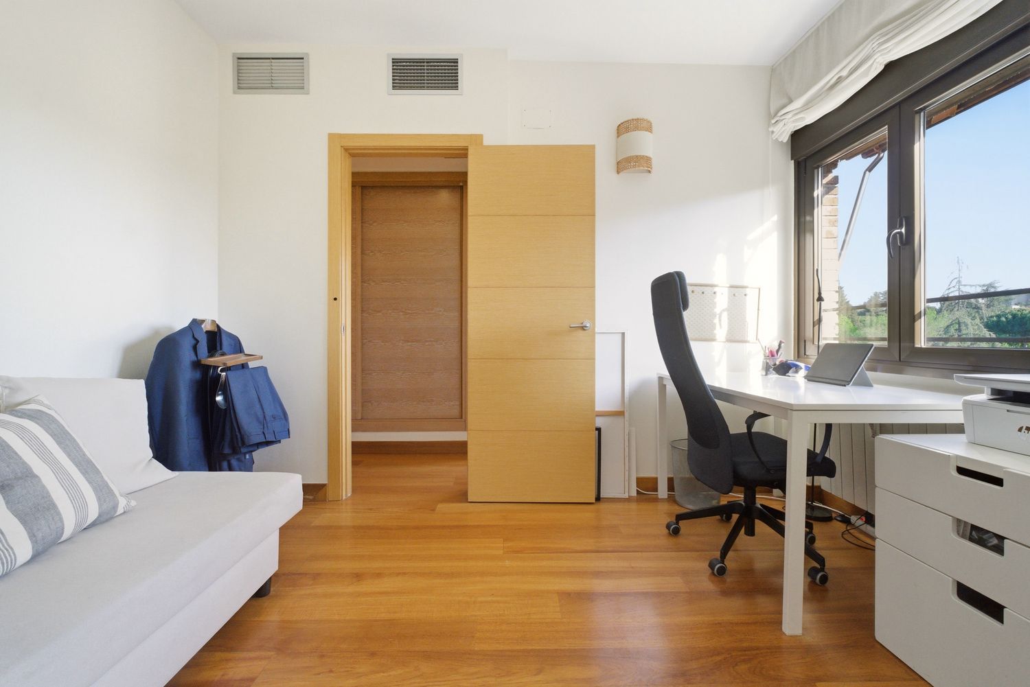 Dúplex en Barrio Mirasierra - Foto 11