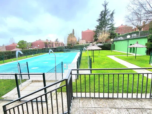 Dúplex en calle de Iregua, 2