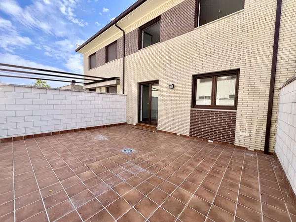 Chalet adosado en Calle Comunidad de Navarra, 4 - Foto 13