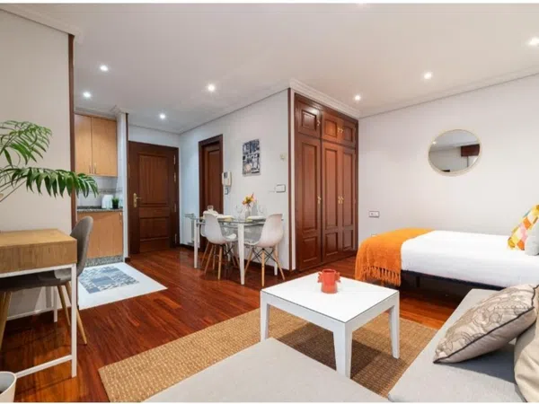 Estudio en avenida de Castrelos, 240 - Foto 2