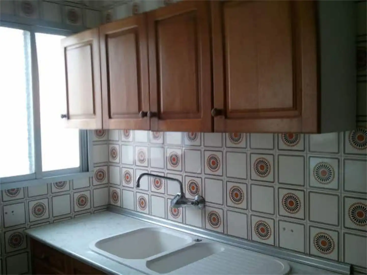 Piso en Capuchinos - Foto 3