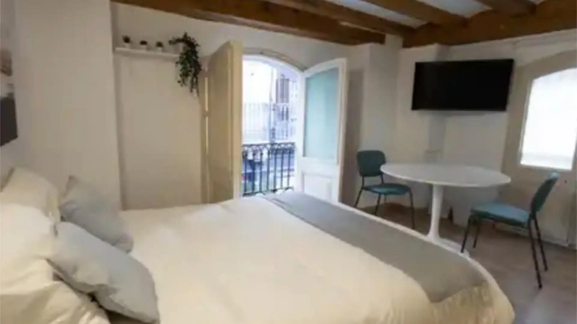 Piso en  Carrer de Sant Pere Més Baix 28 - Foto 13