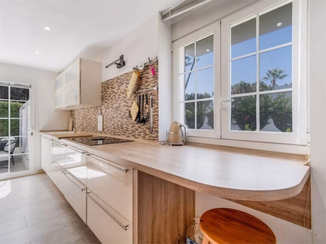 Planta baja en  Paseo Marítimo 5 - Foto 11