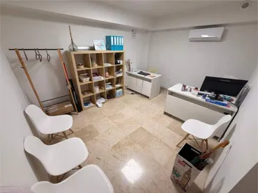 Local comercial en Gran Capitán - Foto 3