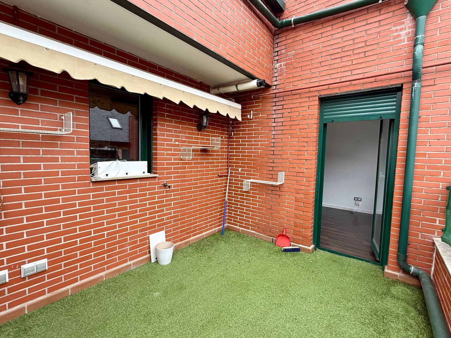 Ático en calle de Albarracín, 15 - Foto 2