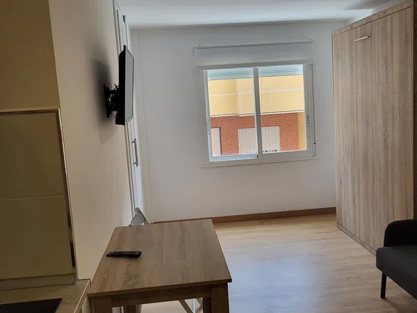 Estudio en Calle José Luján, 12 - Foto 2