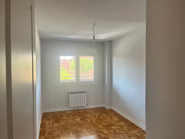 Piso en Avenida de Colmenar Viejo, 44, Primera Fase - Nuevo Tres Cantos, Primera Fase - Nuevo Tres Cantos - Foto 3