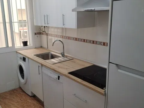 Piso en calle Caballero del Bosque, 4