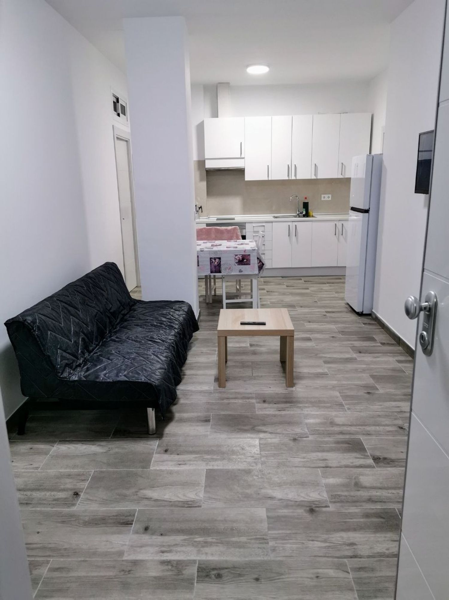 Piso en calle de Martínez de Velasco, 11 - Foto 3