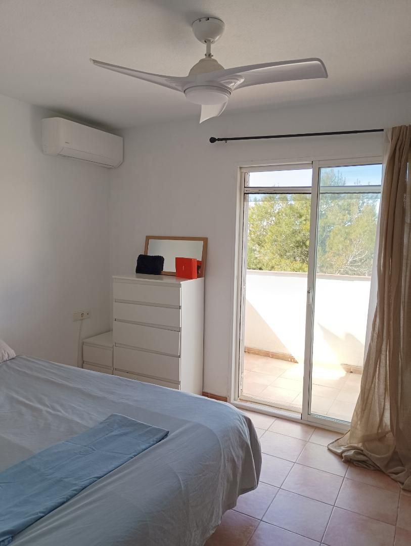 Casa adosada en  Calle Monte de Santa Pola 35 - Foto 15