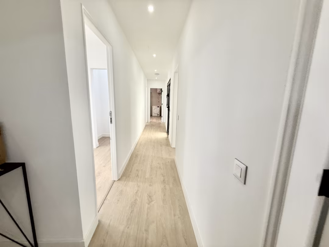 Piso en  Calle Salvador Calderón 5 - Foto 8