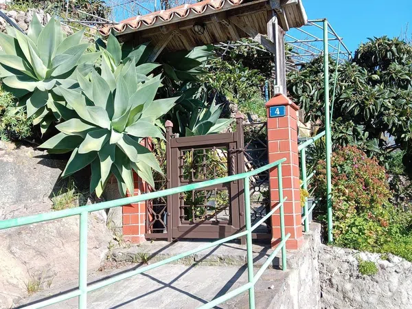 Casa o chalet independiente en Calle Arure, 4 - Foto 2