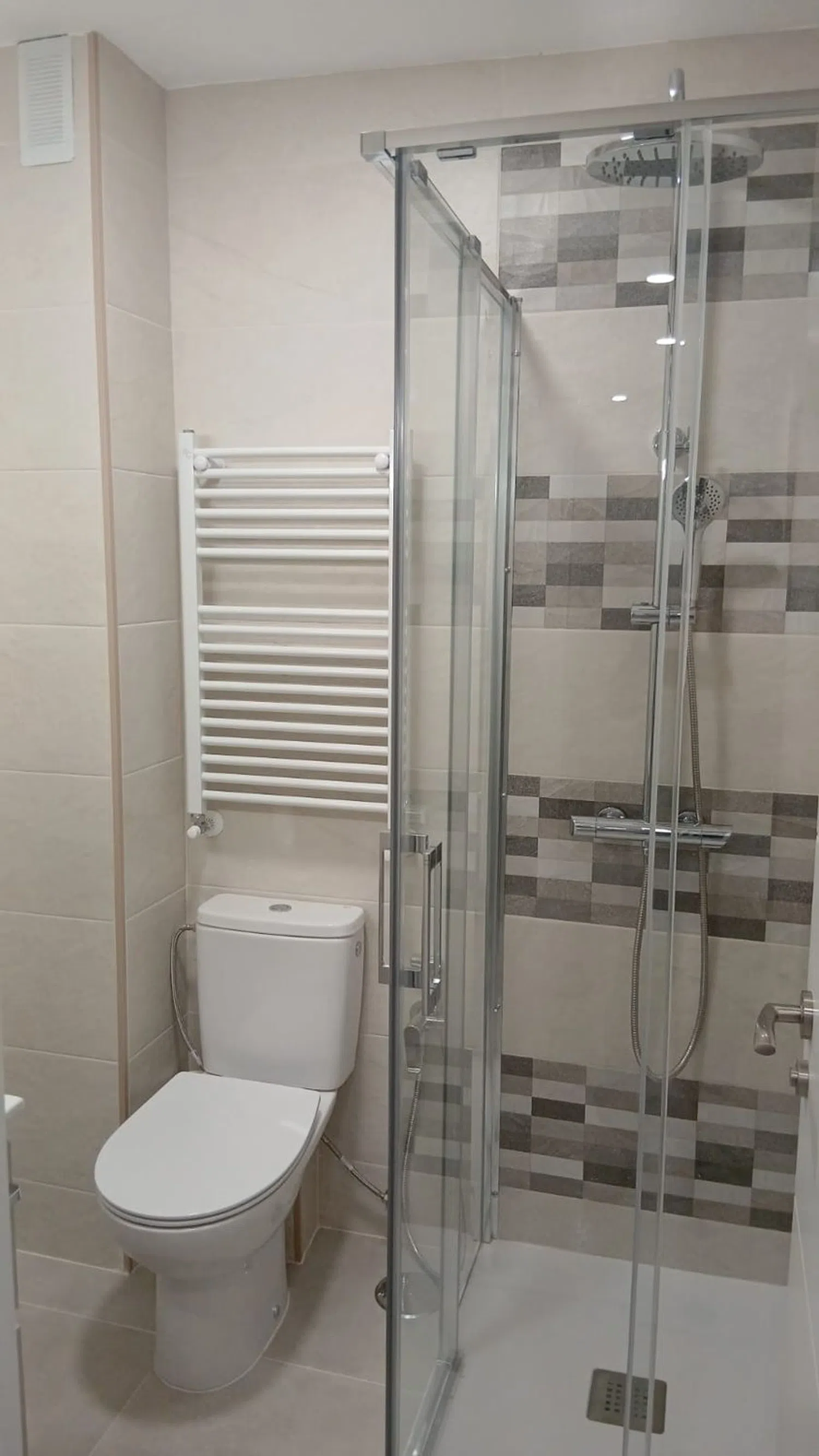 Piso en calle de Saturno, 7 - Foto 2