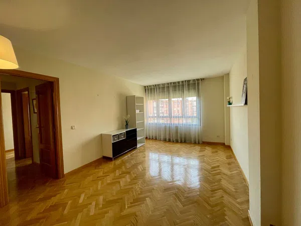 Piso en Calle de Omega, 46 - Foto 1