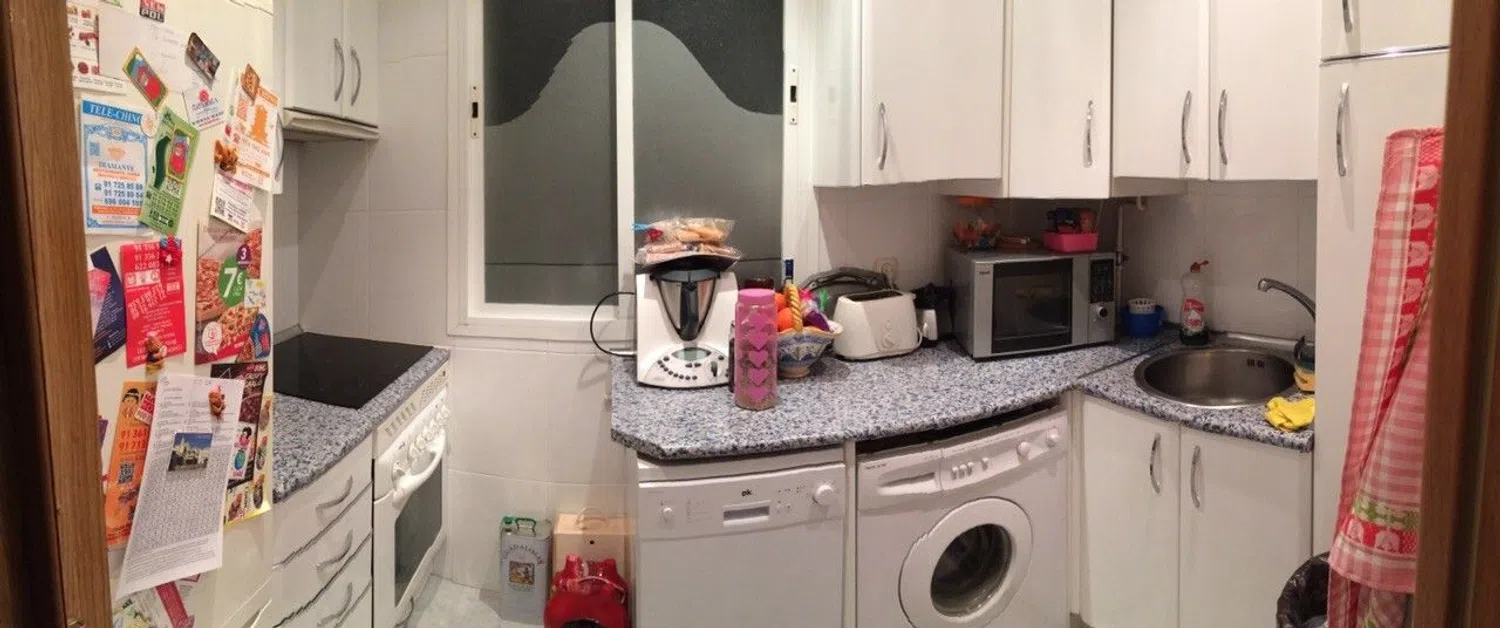 Piso en calle de la Infanta Mercedes, 30 - Foto 4