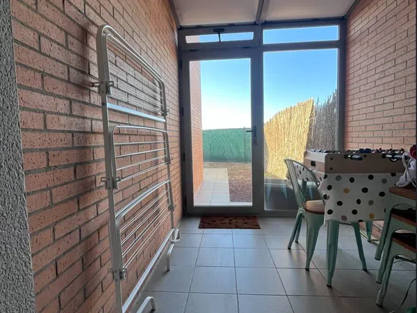 Chalet adosado en Calle Sabinares del Arlanza, 68 - Foto 11